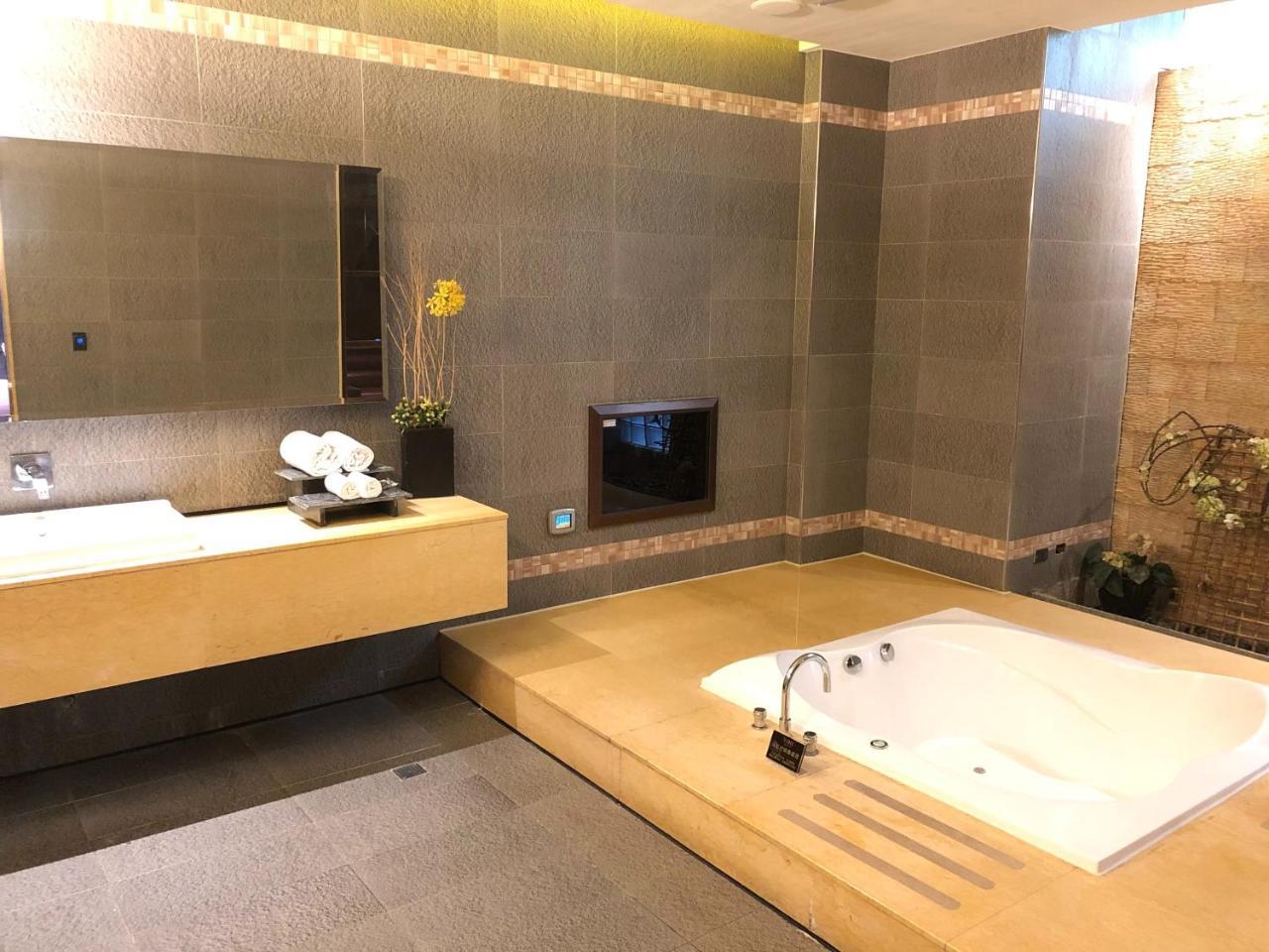 Idee Spa Motel Yangmei Esterno foto