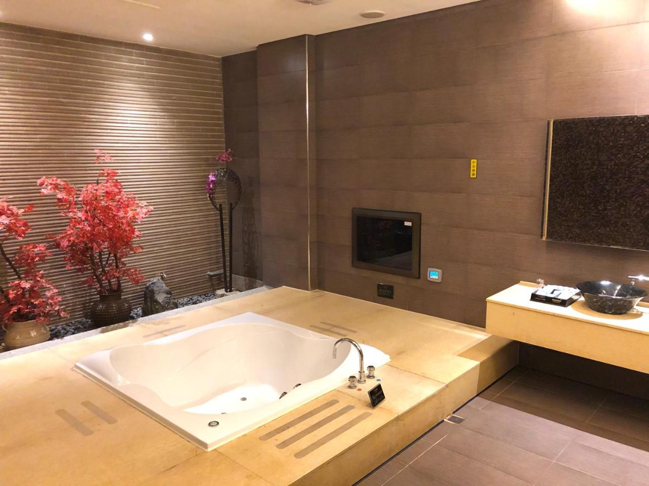 Idee Spa Motel Yangmei Esterno foto