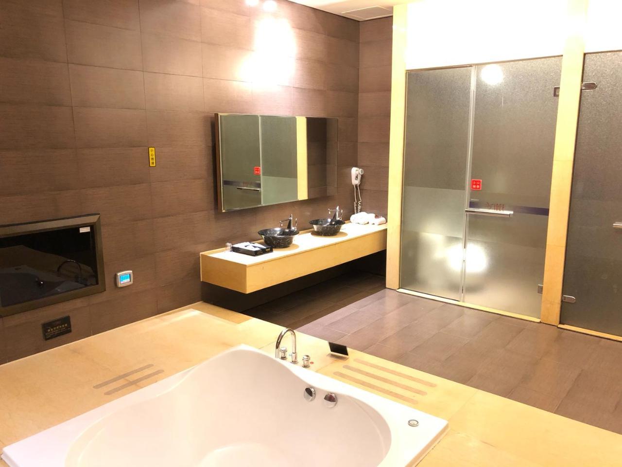 Idee Spa Motel Yangmei Esterno foto