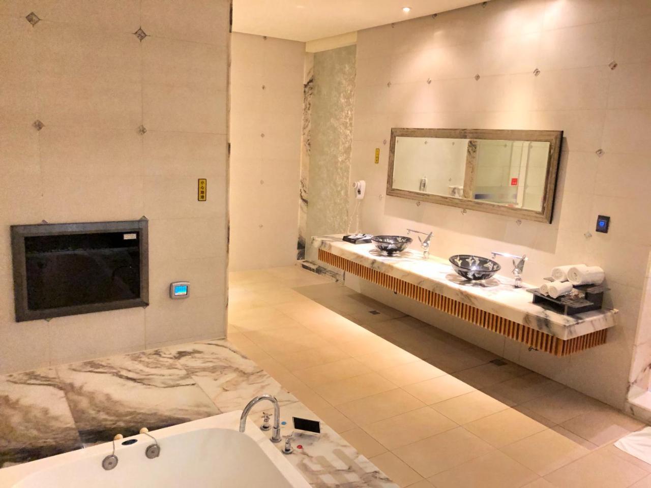 Idee Spa Motel Yangmei Esterno foto